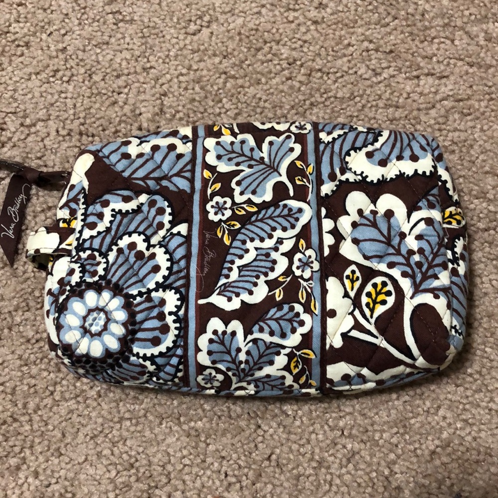 Vera Bradley Medium Cosmetic Case